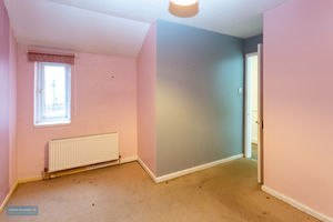 Bedroom- click for photo gallery